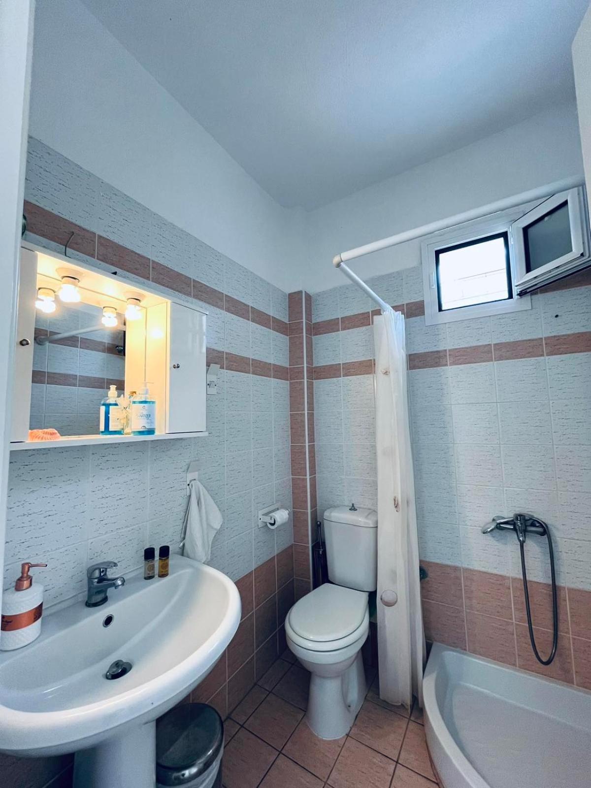 Ocean View Apartments Vrasna Bagian luar foto